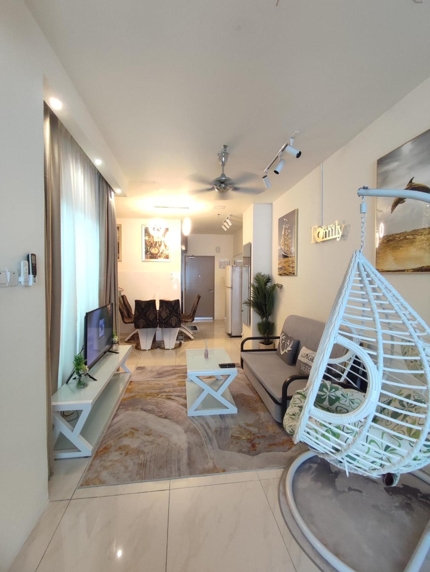 Thirteen Residence Tr06 @ Itcc Manhattan Suites Kota Kinabalu Room photo